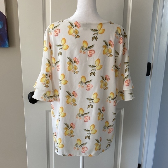 LOFT Outlet medium blouse lemons ruffle sleeves - Picture 8 of 11